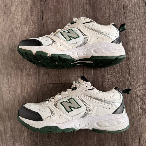 New Balance 408 Sneakers — Men’s 7/Women’s 8 - Picture 3 of 10